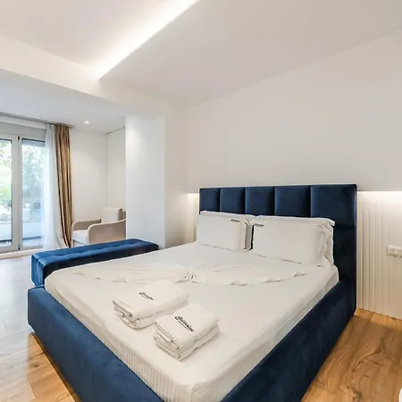 Belleview 2