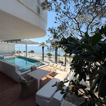 Belleview 2 *