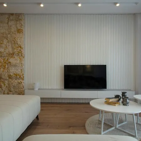 Belleview 2 Apartment