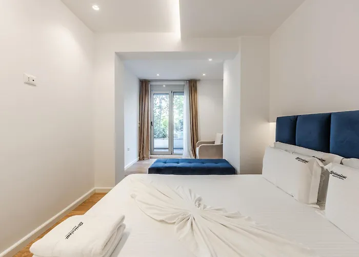 Belleview 2 Apartment